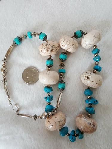Chunky Big Stone Beads & Turquoise Bead Strad Silver Tone Staitnment Necklace - Picture 9 of 10