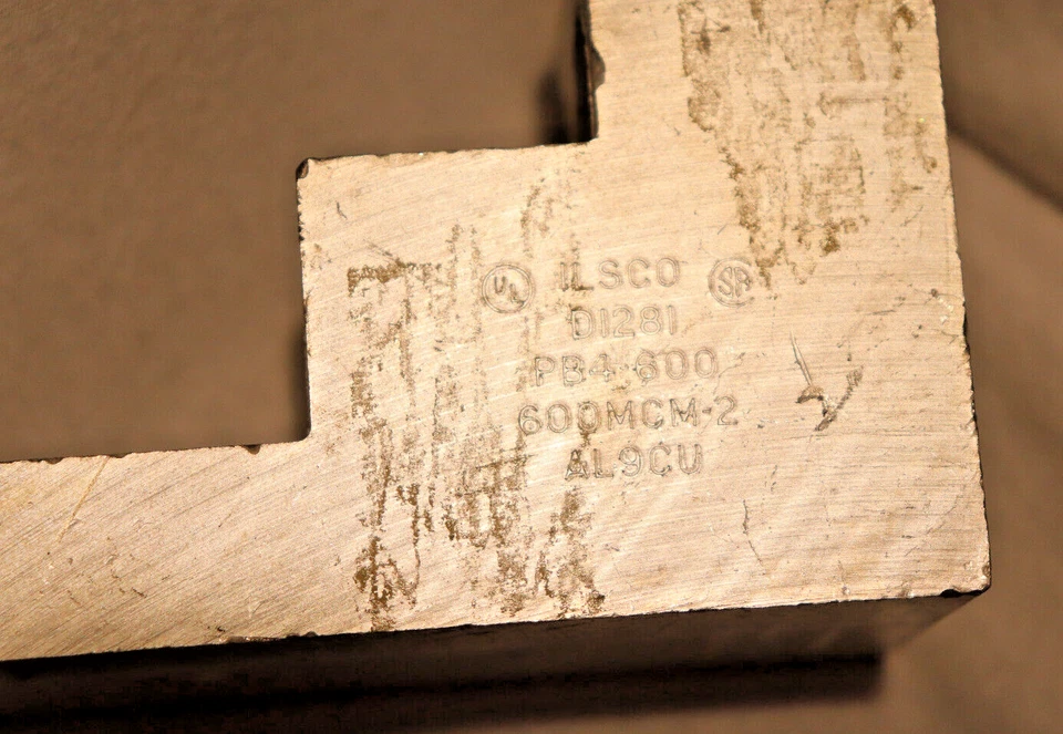 PB4-600 D1281 Ilsco Mechanical Lug Aluminum 600MCM-2 Electrical Connection Block - Image 4 of 4