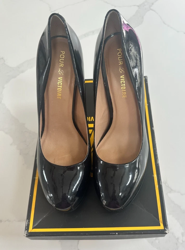 POUR LA VICTOIRE BLACK FOIL PATENT LEATHER HIGH HEEL PLATFORM PUMPS 10M "IRINA" - Image 2 of 4