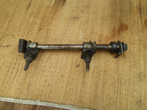Hinterachse kpl. Achse hinten Steckachse Kettenspanner Suzuki RG80 GAMMA NC11A