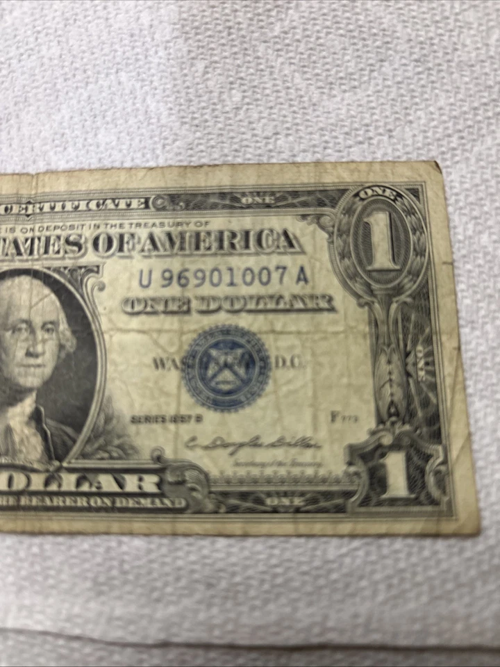 'Rare' 1957 B 1$ Silver Certificate With Off Center Error - Image 4 of 4
