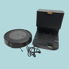 iRobot Roomba Combo j5+ Self-Emptying Vacuum / Mop #U0664 (AR)