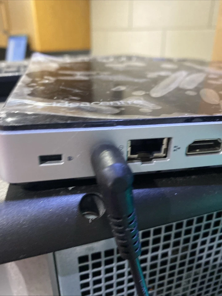 lenovo ideacentre Intel Celeron CPU 1017U 4gb 500HD - Image 2 of 4