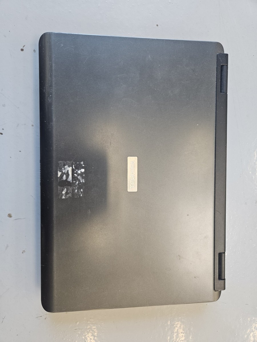 Toshiba Satellite M115- S1064 15.6