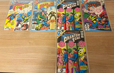 DC Comics The Phantom Zone Superman / Batman And The Outsiders - 10 issue lot