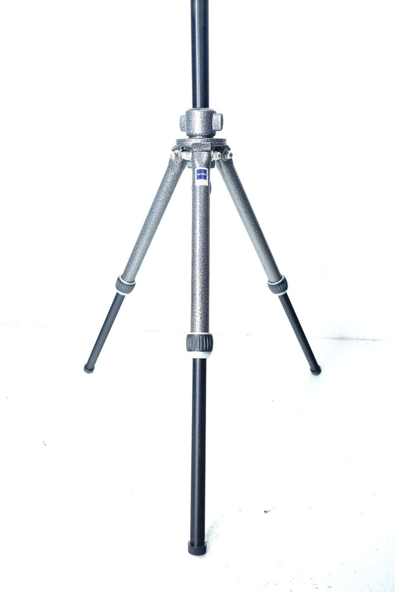 Trépied Gitzo G212 – Tête Pan/Tilt – Hauteur Max 190 Cm – Modèle A2000 – Occasion