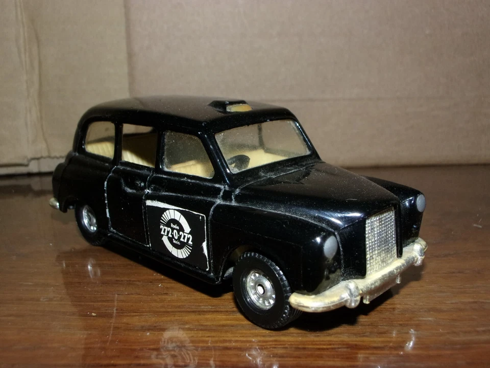 Corgi Austin Radio London Taxis voiture miniature auto modèle réduit model car - Photo 2/4