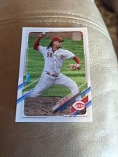 2021 Topps Series 1 Base #271 Luis Castillo Cincinnati Reds