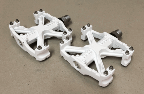 Vintage Old School GT MTB / BMX Bicycle Alloy Pedals 9/16 Flat-Platform WHITE - Picture 2 of 6