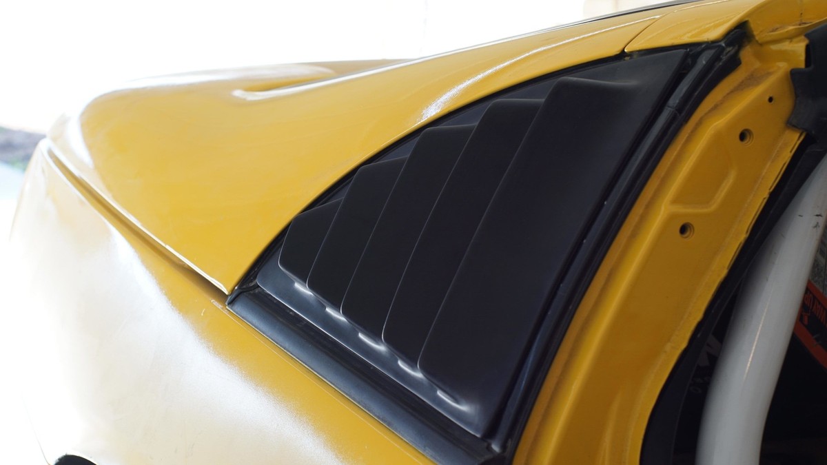 KBD Body Kits Polyurethane Louvered Window Scoops Louvers