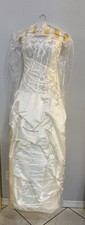 Authentic House of Wu Private Collection 18017 Wedding Dress Size 10