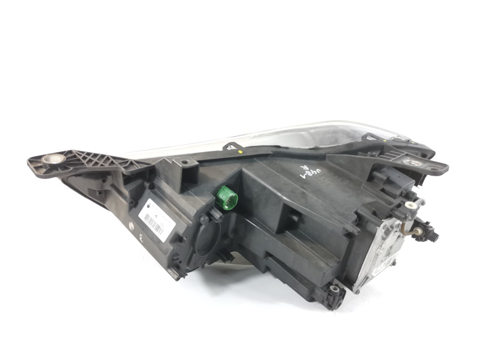 Maserati Ghibli 2014 FRONT+RIGHT Headlight P/N 670005474
