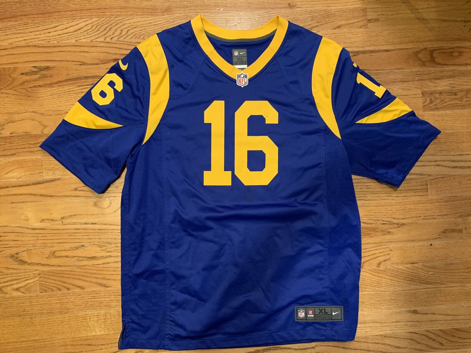 Jared Goff Los Angeles Rams Football Jersey size X-Large Blue Yellow Nike  EUC