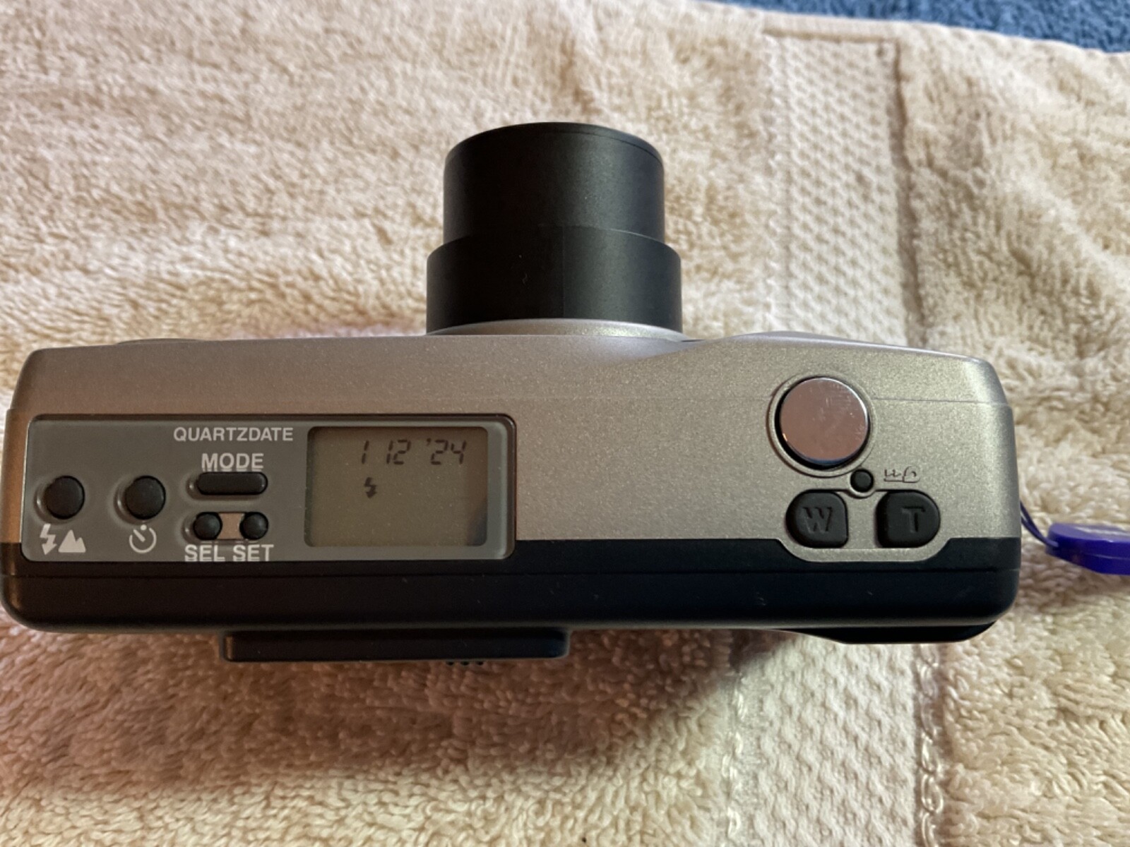 Olympus Near Mint Newpic Zoom 600 APS Film Camera 3060mm Zoom Film