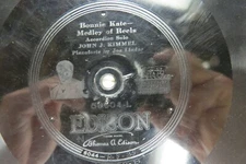 John J. Kimmel - EDISON 50604 - Bonnie Kate - Medley Of Reels - Irish Accordion