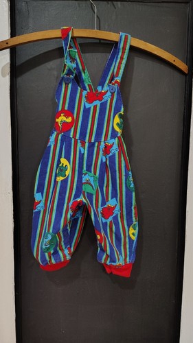 Mono de pana dinosaurio vintage para niños talla 3/6 meses hecho en Filipinas