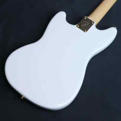 Fender Made in Japan Traditional 2025 Collection 60s Mustang White