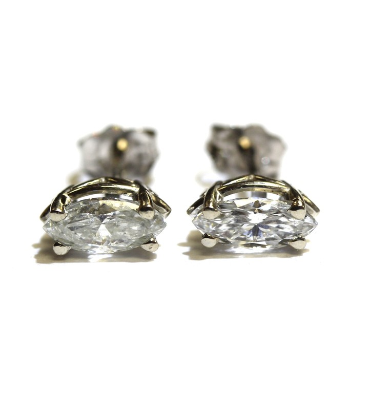 New 14k white gold .89ct marquise diamond stud earrings  Natural
