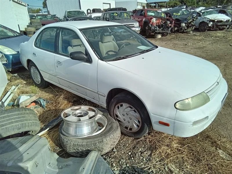 Medidor de flujo de aire de inyección de combustible usado se adapta a: Nissan Altima 1997 8/95 solo grado C Foto 4 de 4