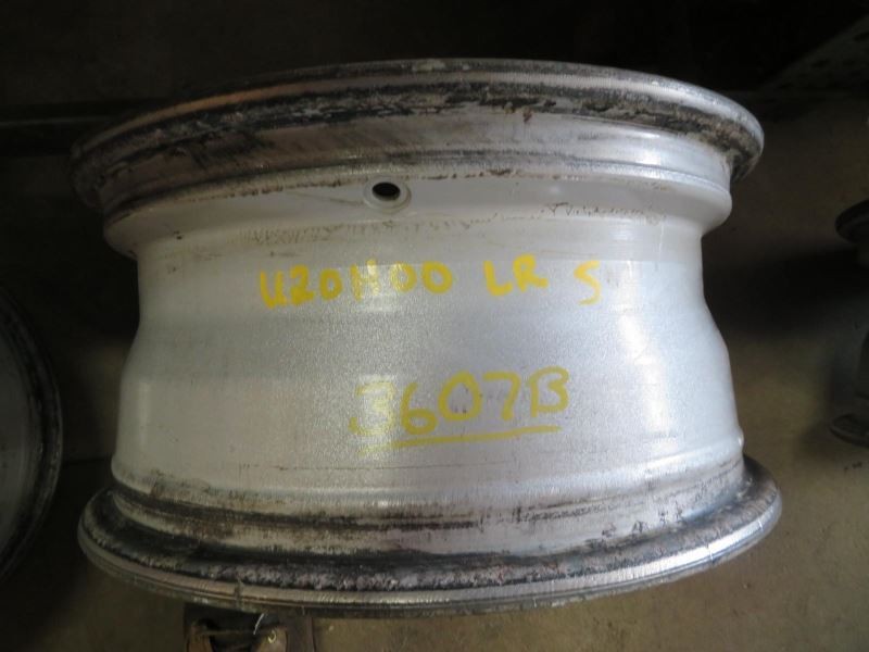 Wheel VIN 1 8th Digit 16x7 Aluminum Road Wheel Fits 05-07 MARINER 265824