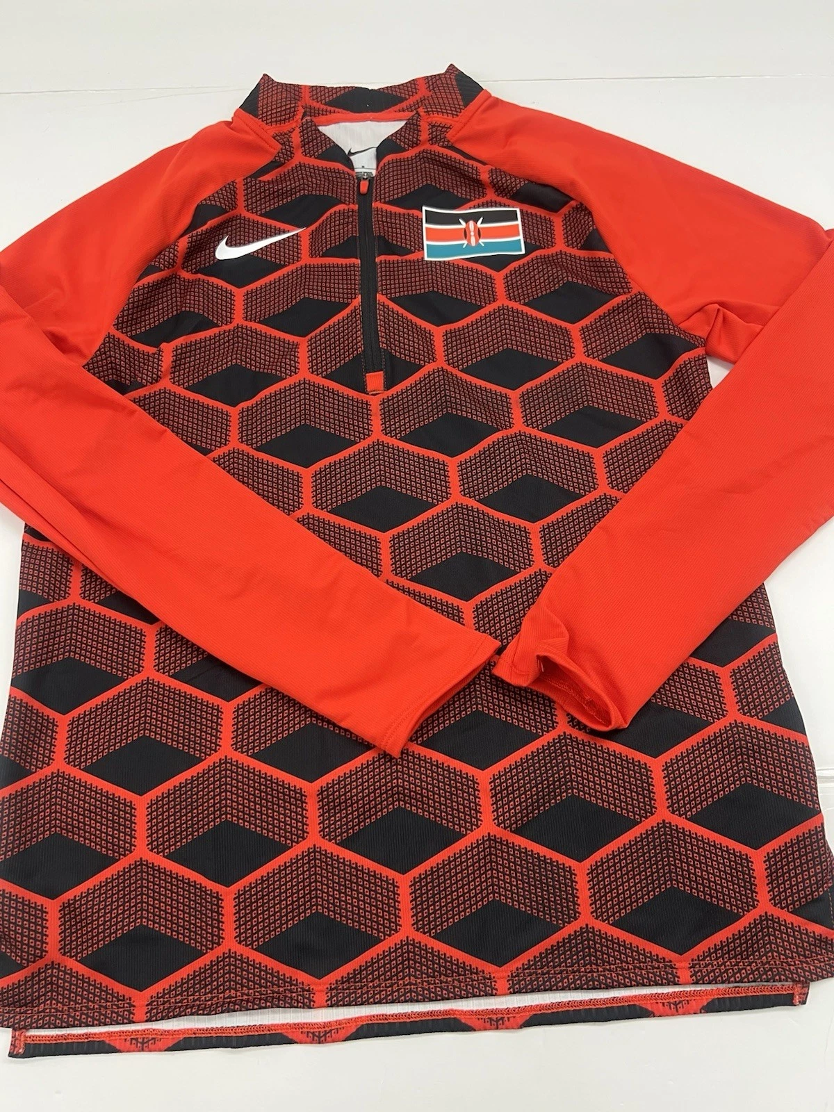 Nike Pro Elite Kenya Running Racing Track & Field 1/4 Zip Top Men Size Medium
Opens in a new window