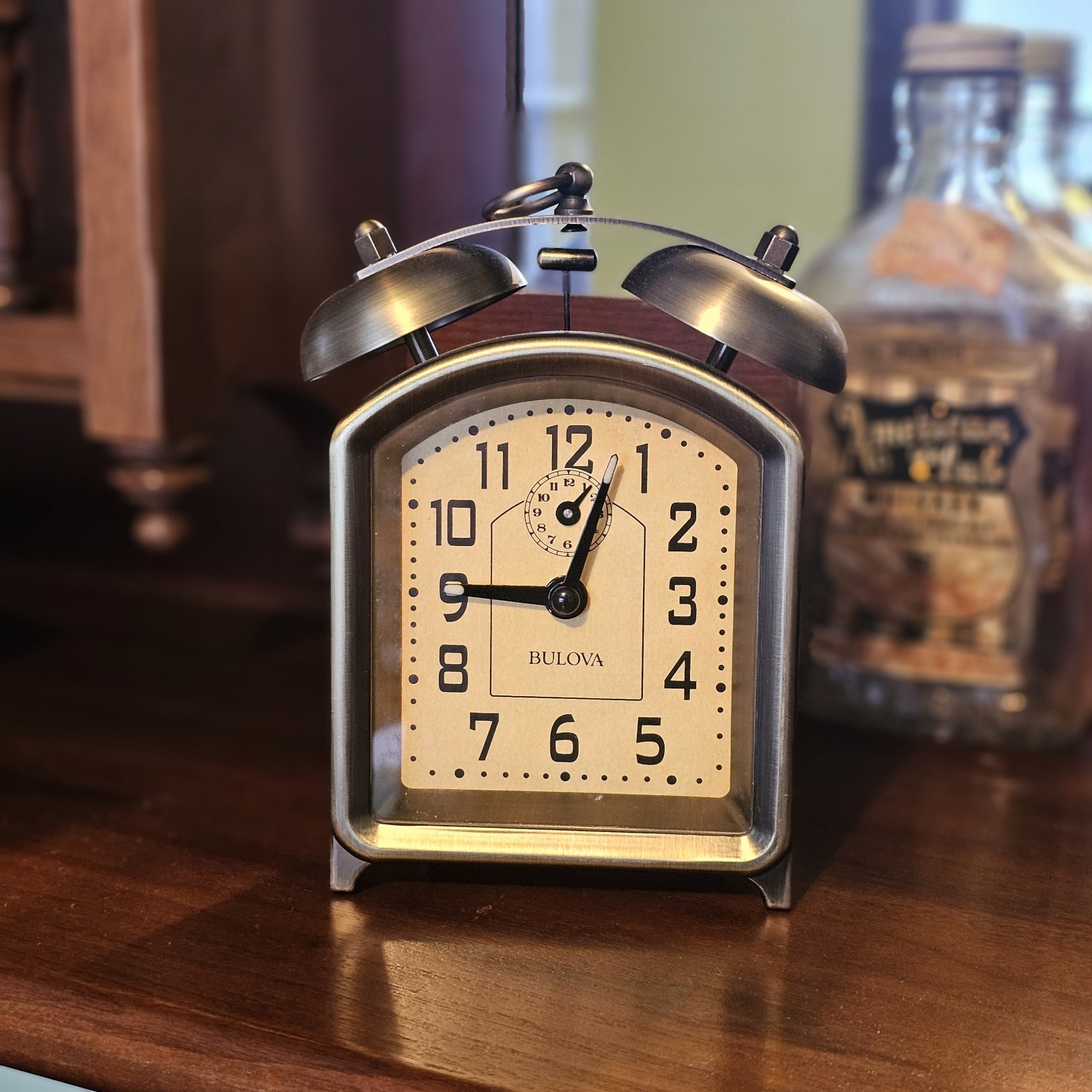 Bulova 36 Hour Key wind  Table Alarm Clock B8128