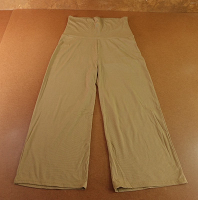 Real Essentials Womens Size Large Tan Rib Knit Fold Over Waist Capri Pant New