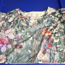 Women  s Multicolor Floral Flower Print Round Neck Pullover Top, Regular