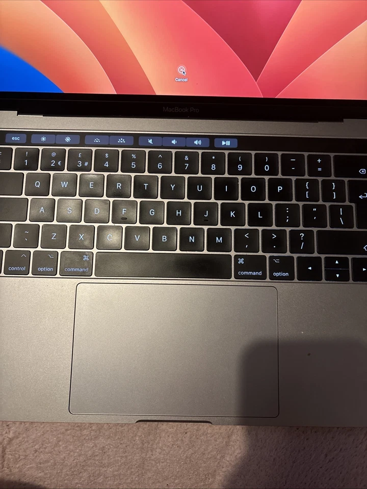 Apple MacBook Pro 13" 2017 · i7 · 8GB · 512GB, photo 3 of 5