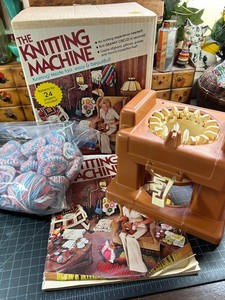 Vintage 1974 Mattel The Knitting Machine w Box Instructions Yarn Complete USA