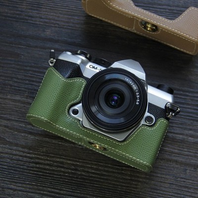 For Olympus OM-5 Mark II OM-5II PU Leather Camera Bag Dock Case Base Cover Shell