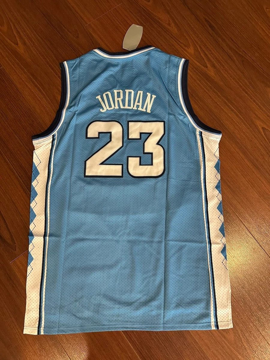 Preços baixos em Michael Jordan North Carolina Tar Heels Azul