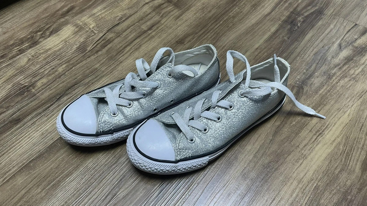 Glitter hotsell trainers converse
