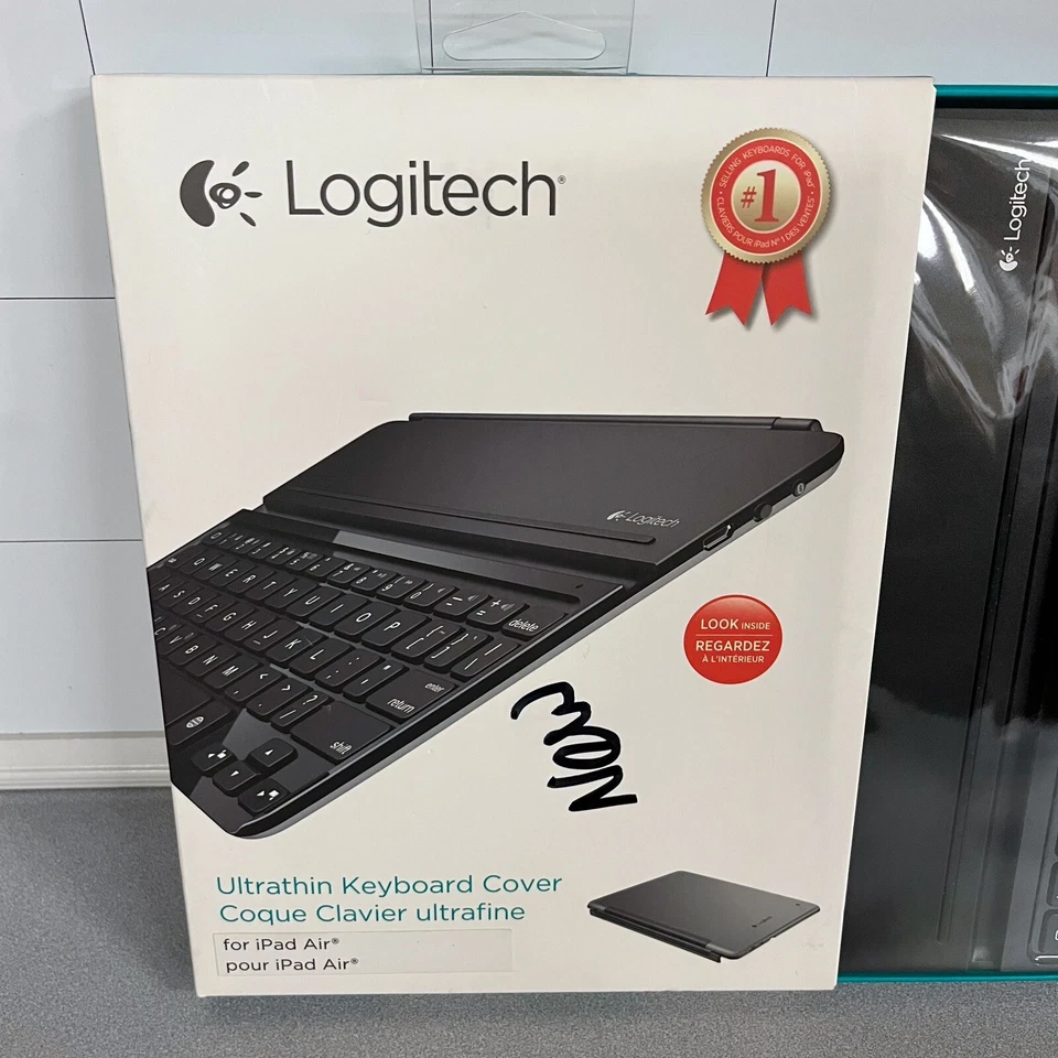 Logitech Wireless Bluetooth Ultrathin Keyboard Cover i5 for iPad Air New - Image 2 of 4
