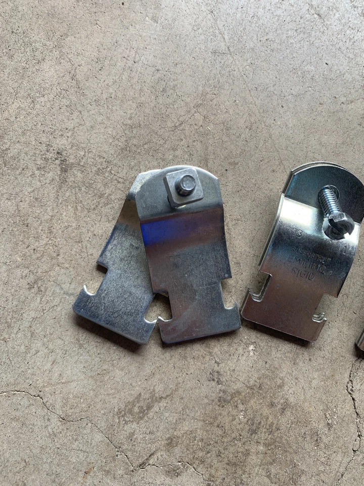 Лот (3) EMT 1 «ремень Kindorf TW тонкостенный EMT кабель Uni стойка ремень / зажим - Изображение 2 из 4