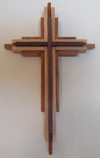 Cruz de madera hecha a mano - 9,5 por 3,5 pulgadas, tres maderas duras
