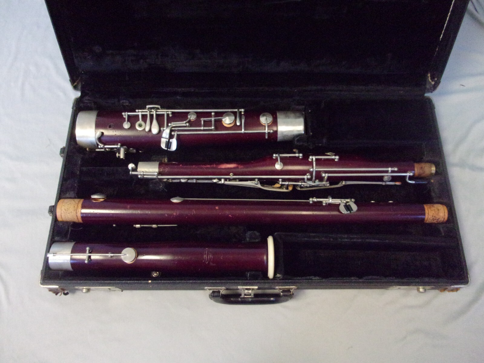 QUALITY! VINTAGE BUESCHER U.S.A. MAPLE WOOD BASSOON + BOCAL + CASE eBay