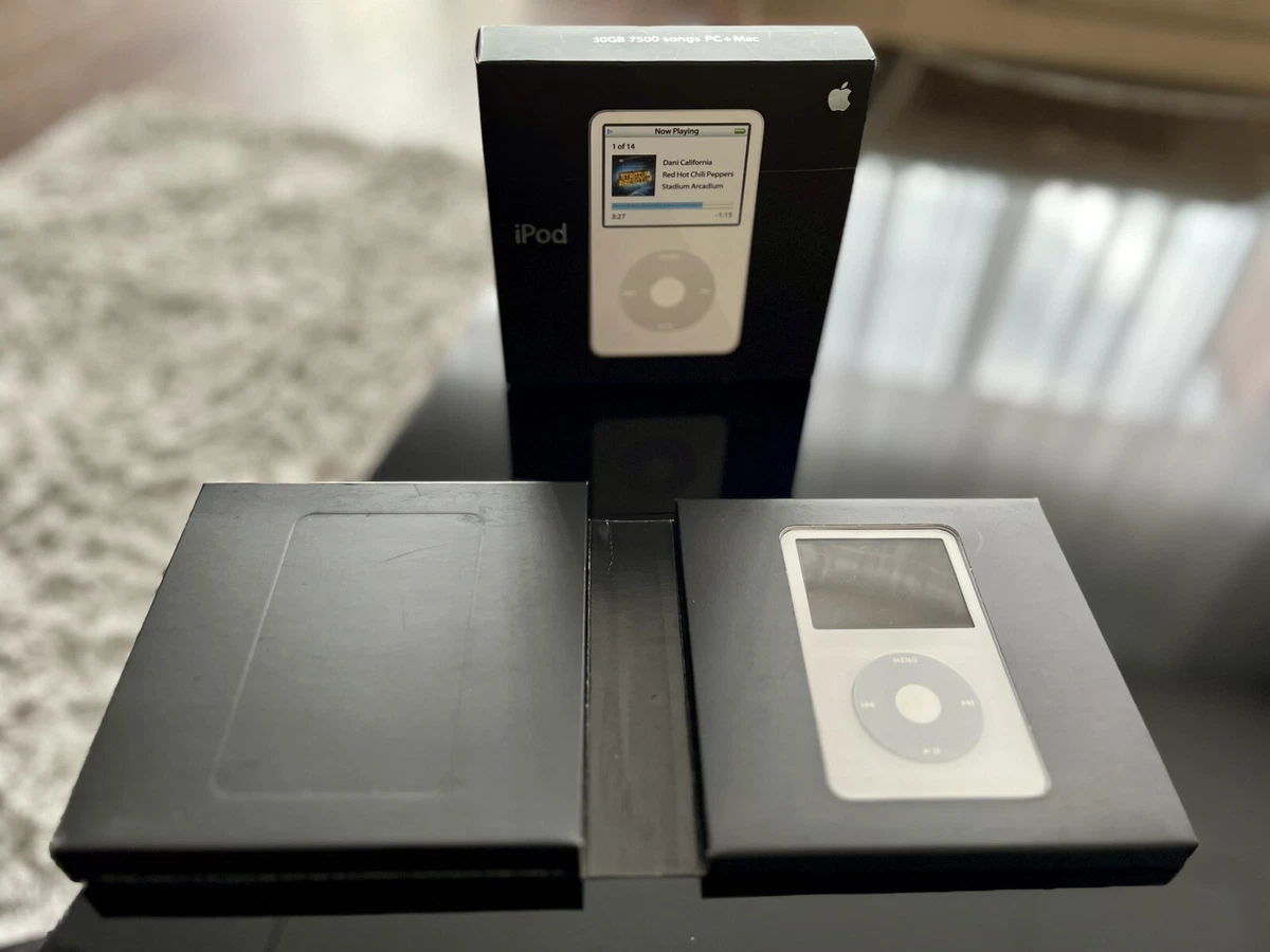 iPod Video 5th Generation (2005) 30Gb, Modell: MA002FB Wolfson WM8758 DAC