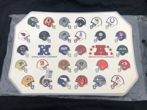 SET (30) 1992 CHICAGO BEARS NFL Football Placemats AFC/NFC Flipside Plastic Coat - Picture 3 of 8