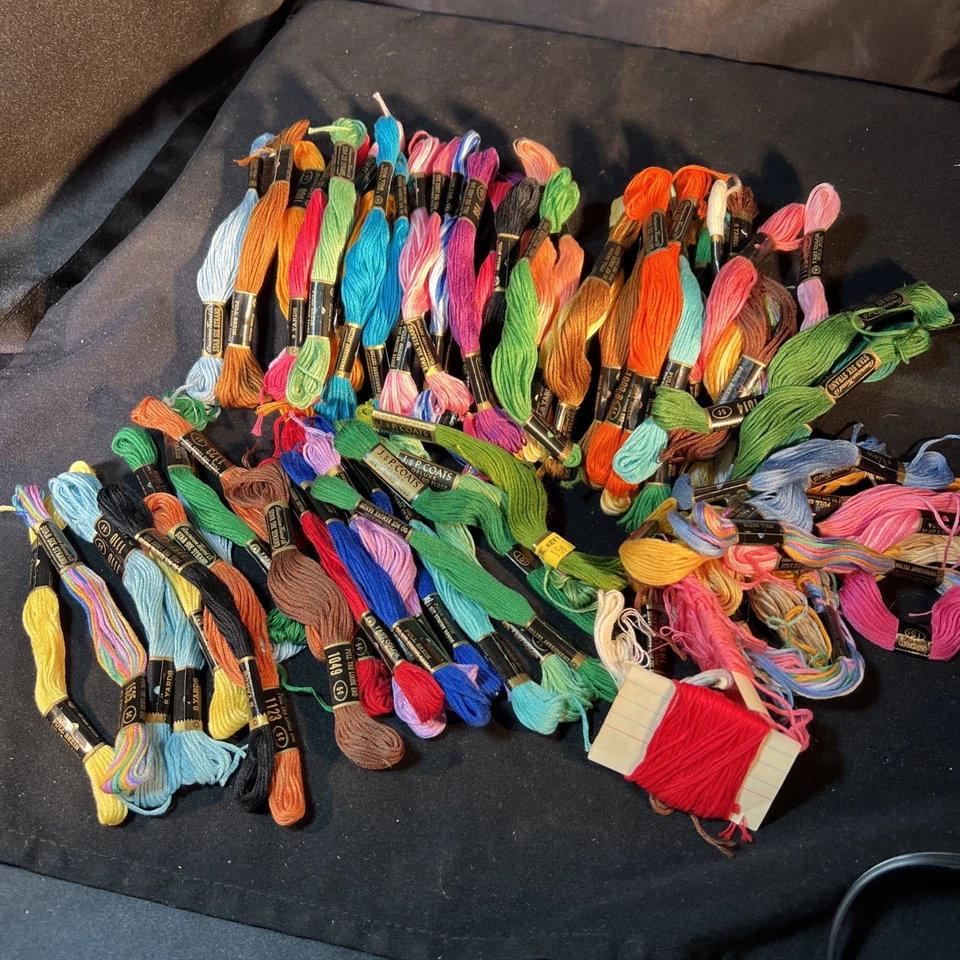Lot Of 70+ Vintage Embroidery Floss American Thread|J &P Coats|Plus Loose Thread - Image 2 of 4