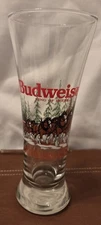 VTG• 1996 Budweiser Pilsner Beer Glasses Clydesdale Christmas Winter 7” Tall