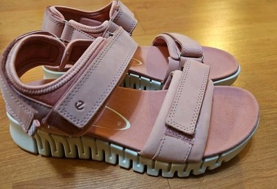 Ecco Gruuv Sol Women's Leather Strappy Sandals Rose size EU 39/ 8-8.5 Outdoors