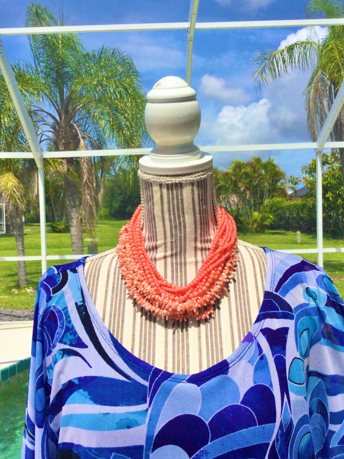 CHICOS Multi Blue,White DRAMATIC Geometric  Dolma… - image 3