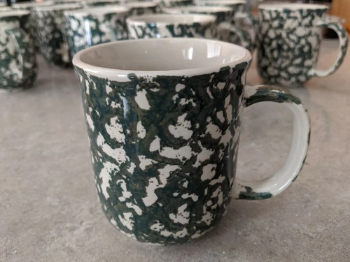 12 Tienshan Folk Craft Coffee Mugs North Country Set 8 oz. Green Sponge