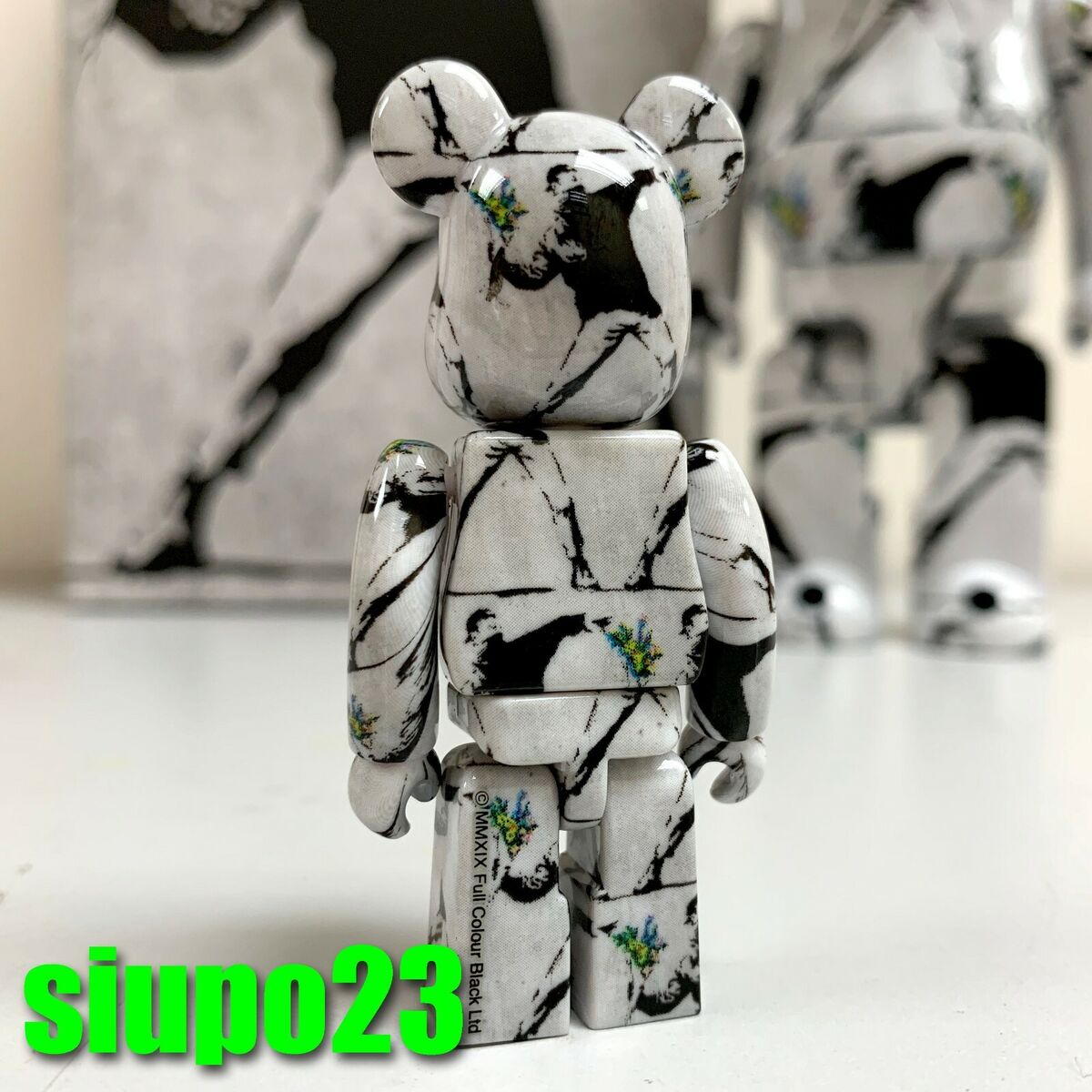 Medicom 400% + 100% Bearbrick ~ Banksy Be@rbrick Flower Bomber