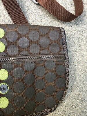 athleta belt bag vs lululemon Lululemon's Everywhere Belt Bag is editor-approved