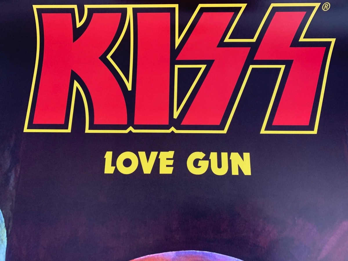 KISS, LOVE GUN, AUTHENTIC LICENSED 2006 POSTER | eBay