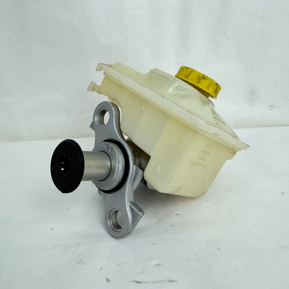 Главный цилиндр тормоза 2013 - 2015 Porsche Boxster Cayman + резервуар 98135513026 - Изображение 4 из 4