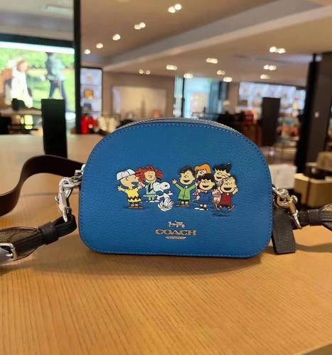 coach x peanuts mini serena