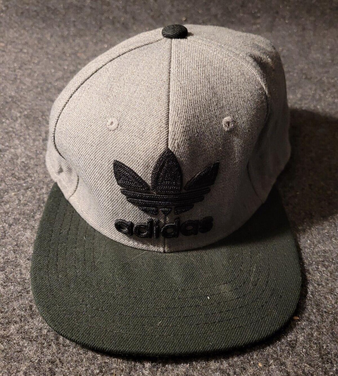topi snapback adidas original